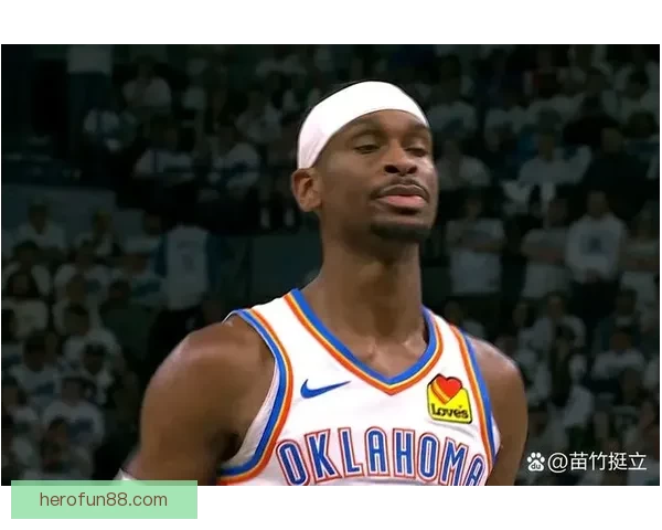 亚历山大直面罚球争议以嘘声为勋章向詹姆斯看齐走向巨星之路不断